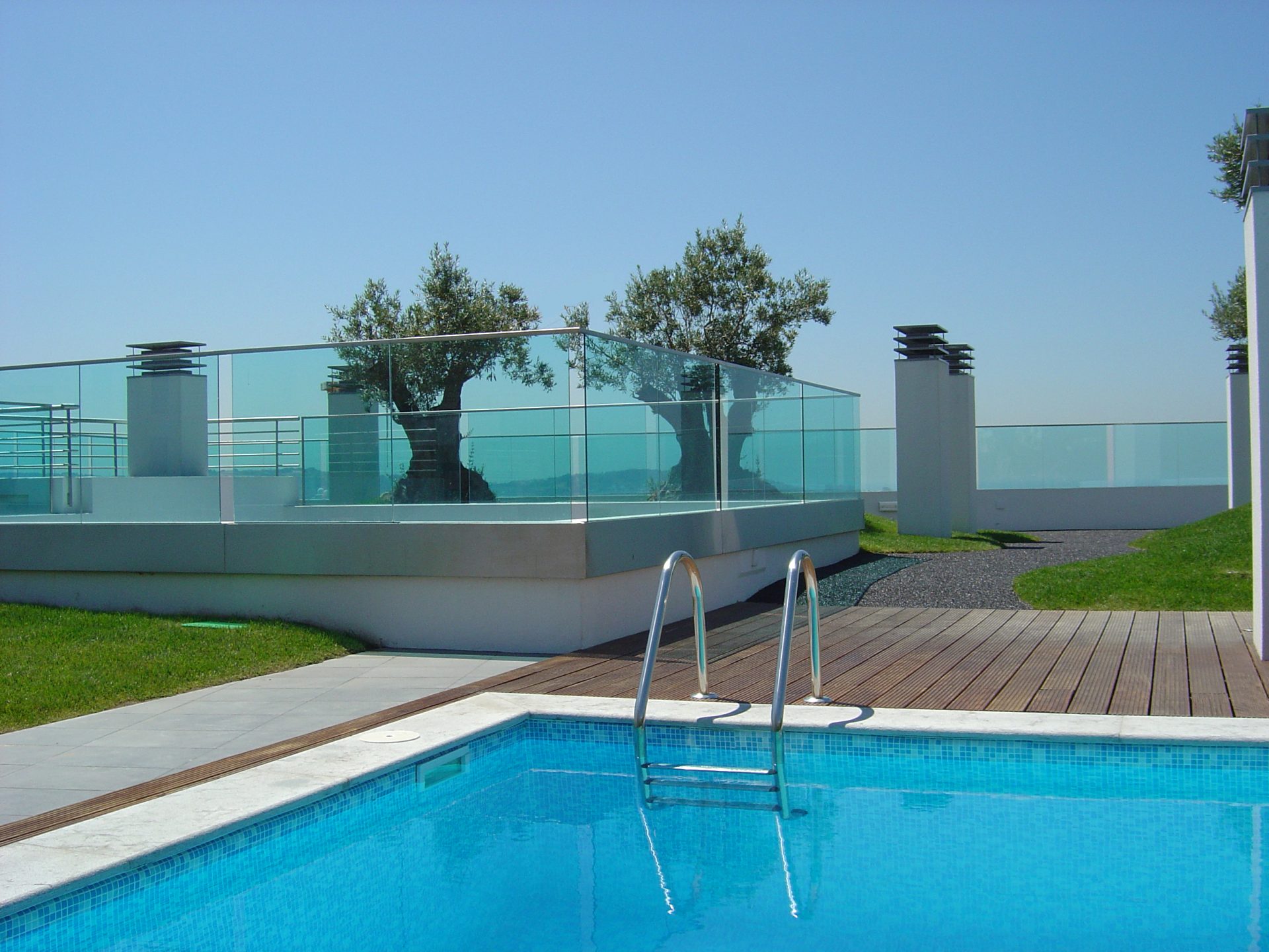 Nautilus 3 — Interior com vista e luz natural